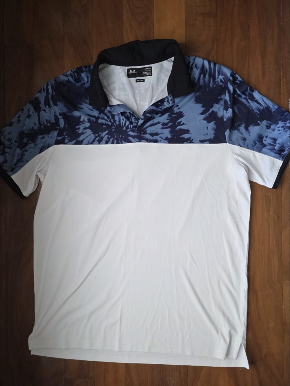 Oakley White with Navy Tie-Dye Mens Golf Polo- Size L